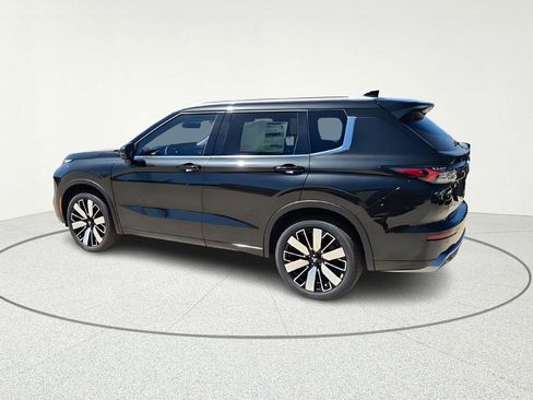 New 2026 Mitsubishi Outlander SEL FWD image 4