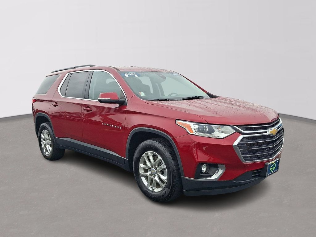 Certified 2021 Chevrolet Traverse LT FWD image 3