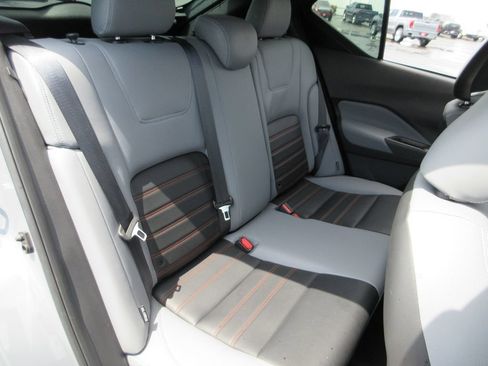 Used 2023 Nissan Kicks SR w/ SR Premium Package FWD image 20