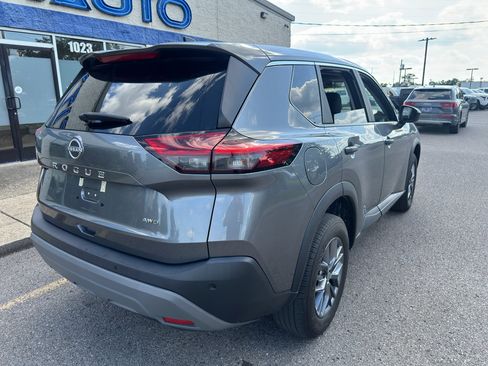 Used 2023 Nissan Rogue S AWD/4WD image 4