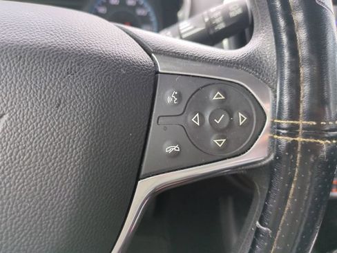 Used 2020 Chevrolet Traverse LS FWD image 30