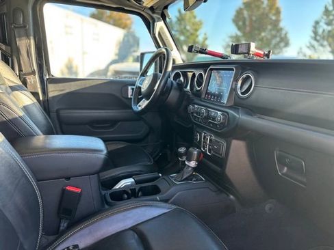 Used 2021 Jeep Gladiator Overland w/ Popular Equipment Package image 13