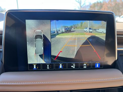 Used 2023 Chevrolet Tahoe Premier w/ Premium Package 2 image 35