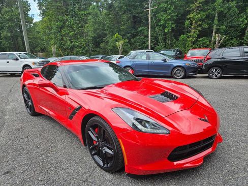 Used 2017 Chevrolet Corvette Stingray Coupe w/ Carbon Flash Badge Package image 18