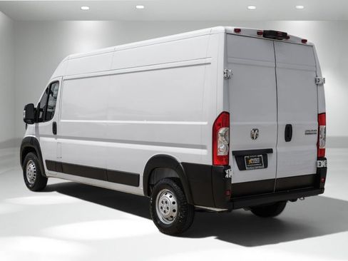 Used 2023 RAM ProMaster 2500 FWD image 8