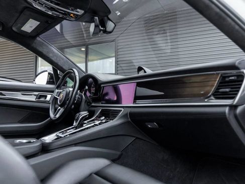 Used 2020 Porsche Panamera GTS image 91