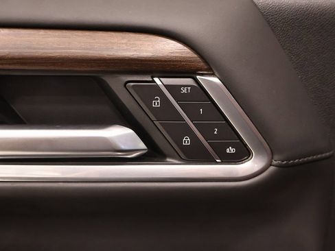 Used 2026 GMC Sierra 3500 Denali Ultimate image 11