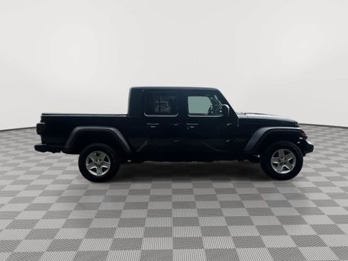 Used 2020 Jeep Gladiator Sport w/ Quick Order Package 23S AWD/4WD image 4