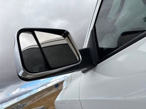 Used 2011 RAM 2500 Laramie w/ Cold Weather Group image 29