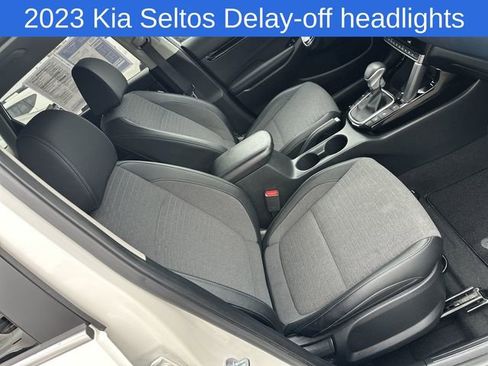 Used 2023 Kia Seltos S AWD/4WD image 24