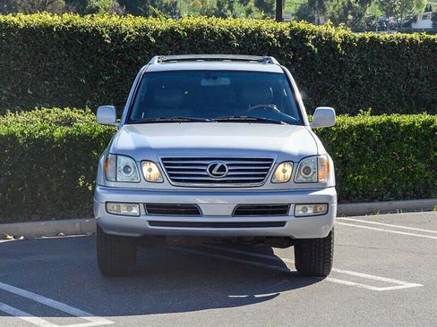 Used 2006 Lexus LX 470 image 2