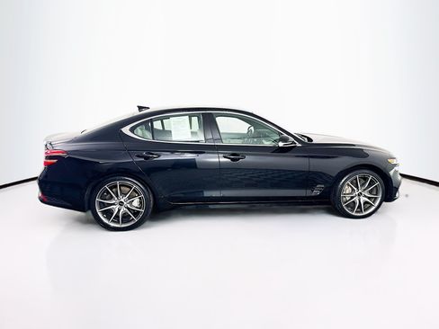 Used 2025 Genesis G70 2.5T RWD image 10