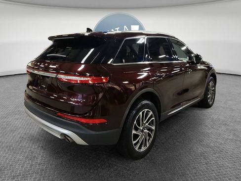 Used 2021 Lincoln Corsair AWD w/ Equipment Group 101A image 4