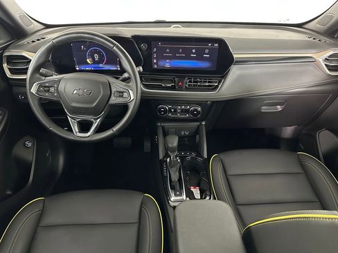 Used 2024 Chevrolet TrailBlazer ACTIV w/ Convenience Package image 9