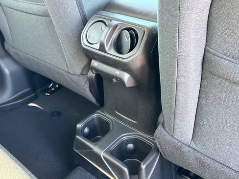 New 2026 Jeep Gladiator Sport AWD/4WD image 17