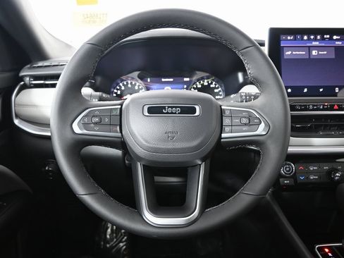 New 2026 Jeep Compass Limited w/ Mopar All Weather Package image 32