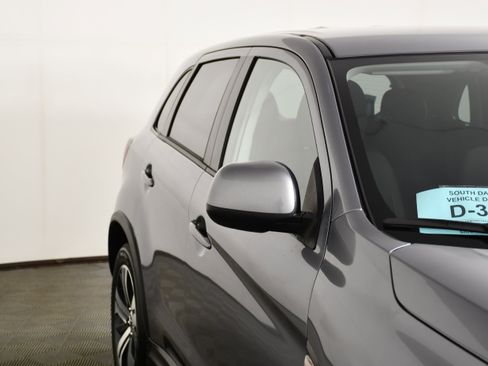 Used 2025 Mitsubishi Outlander Sport ES image 14