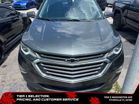 Used 2019 Chevrolet Equinox LT w/ Driver Convenience Package FWD image 2