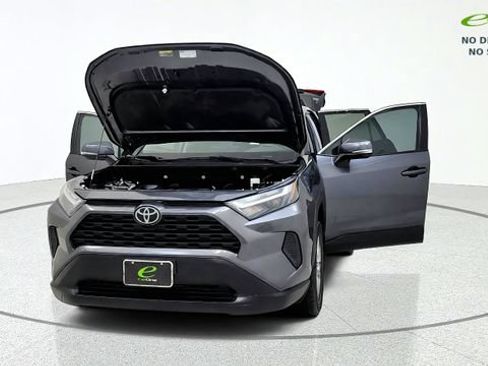 Used 2023 Toyota RAV4 XLE w/ Convenience Package FWD image 13