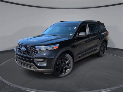 Certified 2021 Ford Explorer XLT w/ Class III Trailer Tow Package