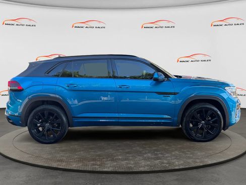 Used 2024 Volkswagen Atlas Cross Sport SEL Premium R-Line AWD/4WD image 6