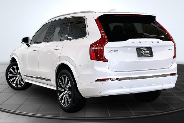 Certified 2024 Volvo XC90 B5 Plus w/ Protection Package Premier AWD/4WD image 16