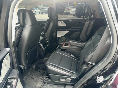 Used 2020 Lincoln Aviator Reserve w/ Equipment Group 201A AWD/4WD image 7