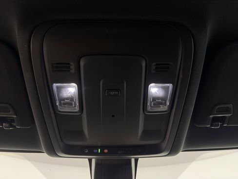 Certified 2022 GMC Yukon XL SLE w/ Max Trailering Package image 29