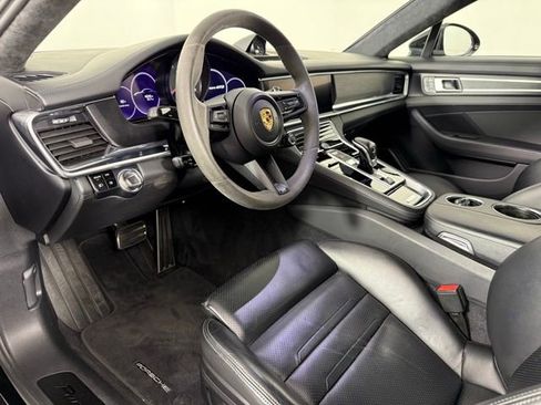 Used 2021 Porsche Panamera GTS image 16