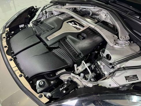 Used 2021 Aston Martin DBX image 46