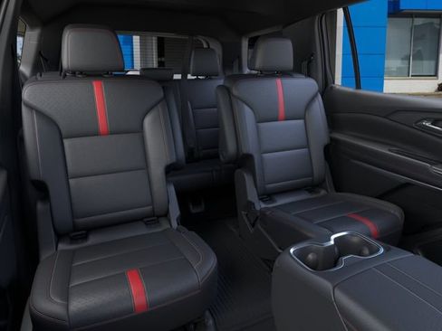 New 2026 Chevrolet Traverse RS w/ LPO, Floor Liner Package AWD/4WD image 17