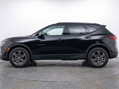 Used 2025 Chevrolet Blazer LT image 5