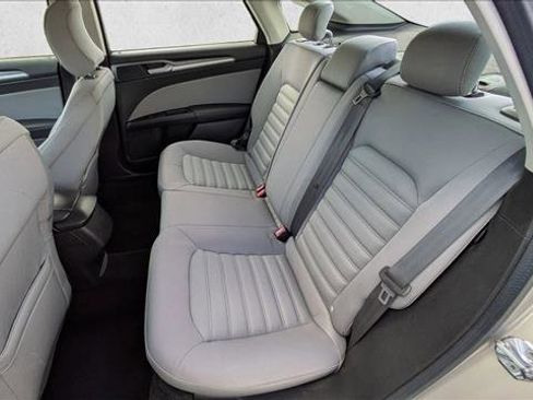 Used 2015 Ford Fusion S image 19