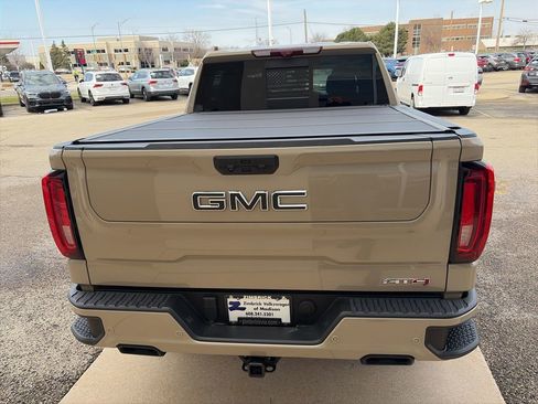 Used 2022 GMC Sierra 1500 AT4 w/ AT4 Premium Package image 7