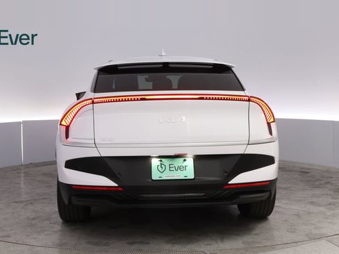 Used 2025 Kia EV6 Light RWD image 15