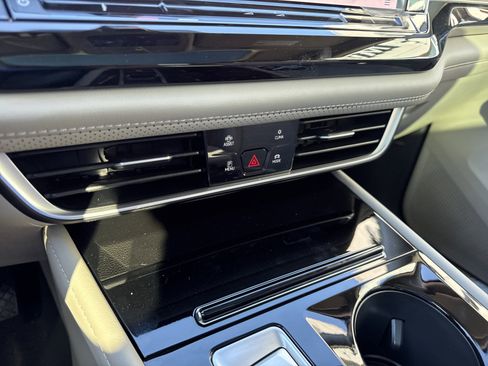 New 2026 Volkswagen Atlas SEL image 27