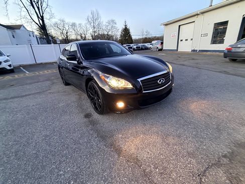 Used 2013 INFINITI M37 x w/ Premium Pkg image 4