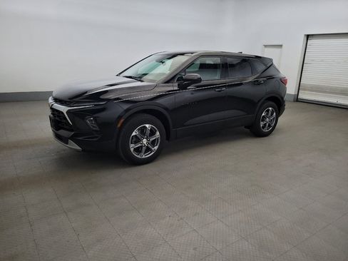 Used 2023 Chevrolet Blazer LT w/ LPO, Floor Liner Package FWD image 2
