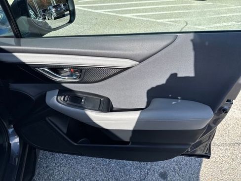 Used 2023 Subaru Outback Premium image 34