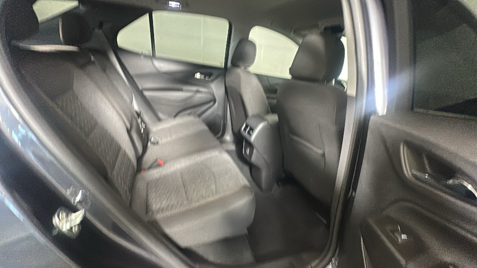 Used 2023 Chevrolet Equinox LT AWD/4WD image 33