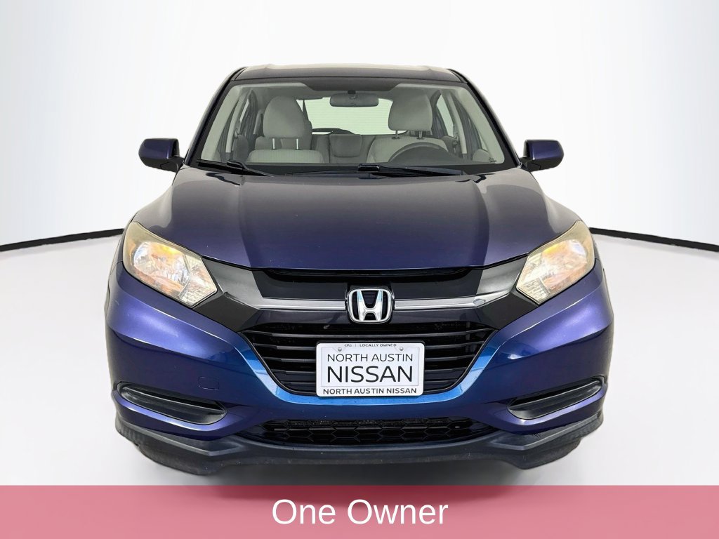 Used 2016 Honda HR-V LX image 2