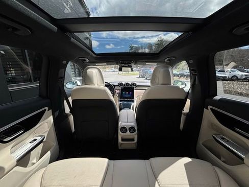 Used 2026 Mercedes-Benz GLC 300 4MATIC image 54