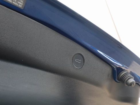 Used 2021 Tesla Model 3 Standard Range Plus image 39