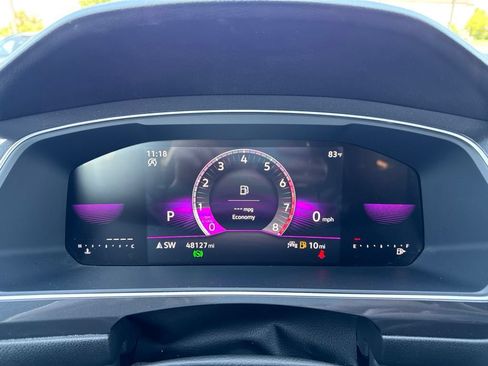 Certified 2023 Volkswagen Tiguan SE R-Line FWD image 16