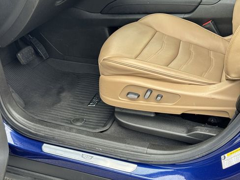 Used 2024 Cadillac XT6 Premium Luxury w/ Platinum Package image 17