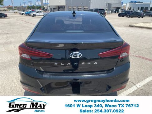Used 2020 Hyundai Elantra Value Edition FWD image 4