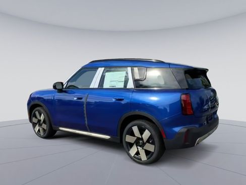 Certified 2025 MINI Cooper Countryman S AWD/4WD image 7