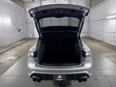 Used 2022 Porsche Macan GTS AWD/4WD image 53