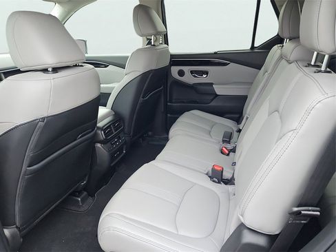 New 2025 Honda Pilot EX-L image 19