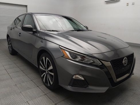Used 2020 Nissan Altima 2.5 SR AWD/4WD image 13